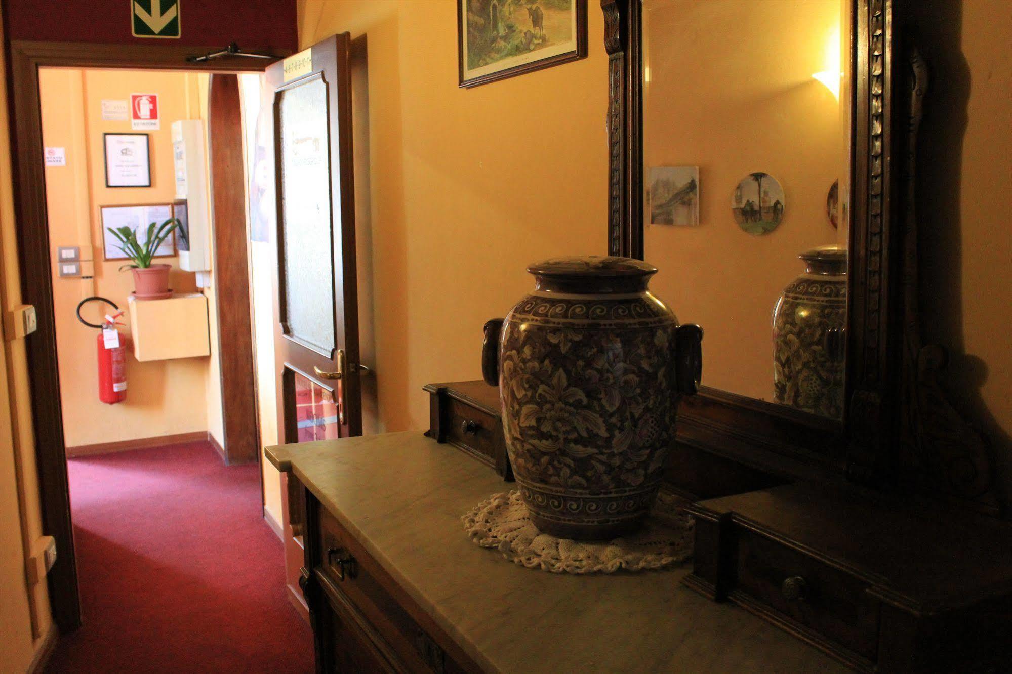Hotel San Lorenzo Флоренция Экстерьер фото