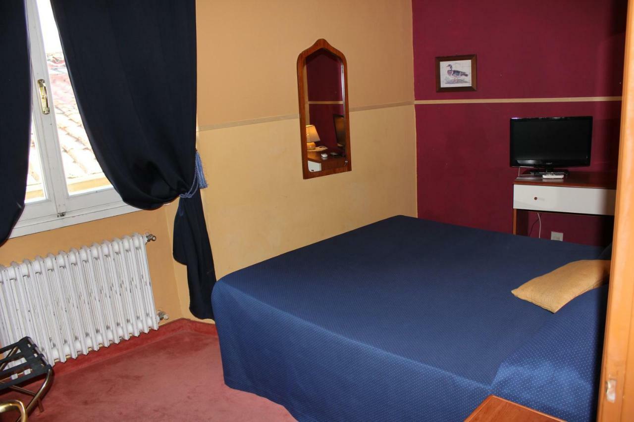 Hotel San Lorenzo Флоренция Экстерьер фото